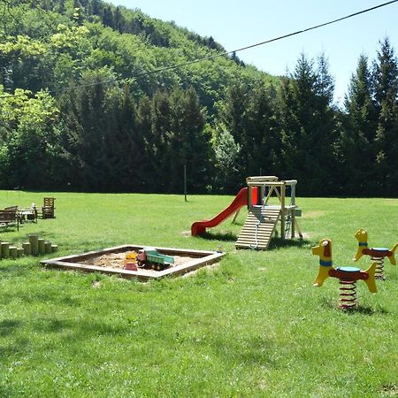 Mobilheim Kemp Rožnov pod Radhoštěm 외부 사진